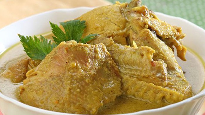 Resep Opor Ayam Kuning Spesial Lebaran, Hidangan Nikmat untuk Keluarga
