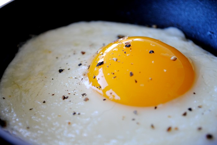 Resep Telur Bumbu Kuning, Cita Rasa Gurih dan Kaya Rempah